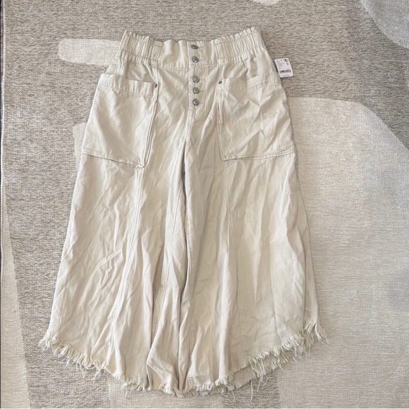 We The Free Sun Setter Pull on Jeans Size Medium NWT - Picture 3 of 10